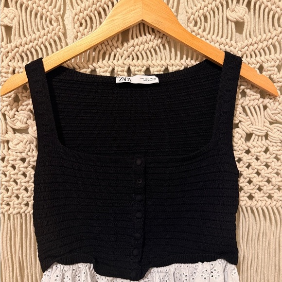 Zara Black Buttoned Knit Crop Top - Picture 1 of 2